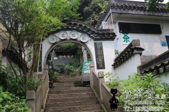 �������������ƭ����������������ƭ�ֽ��أ�