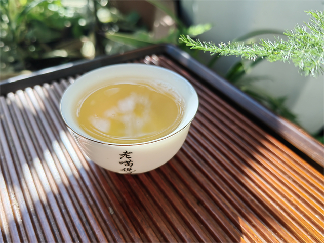 普洱熟茶怎么醒茶?熟茶适合先干醒,再湿醒