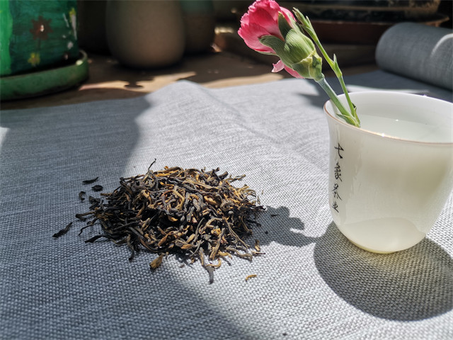 昆明在哪里买滇红茶好喝