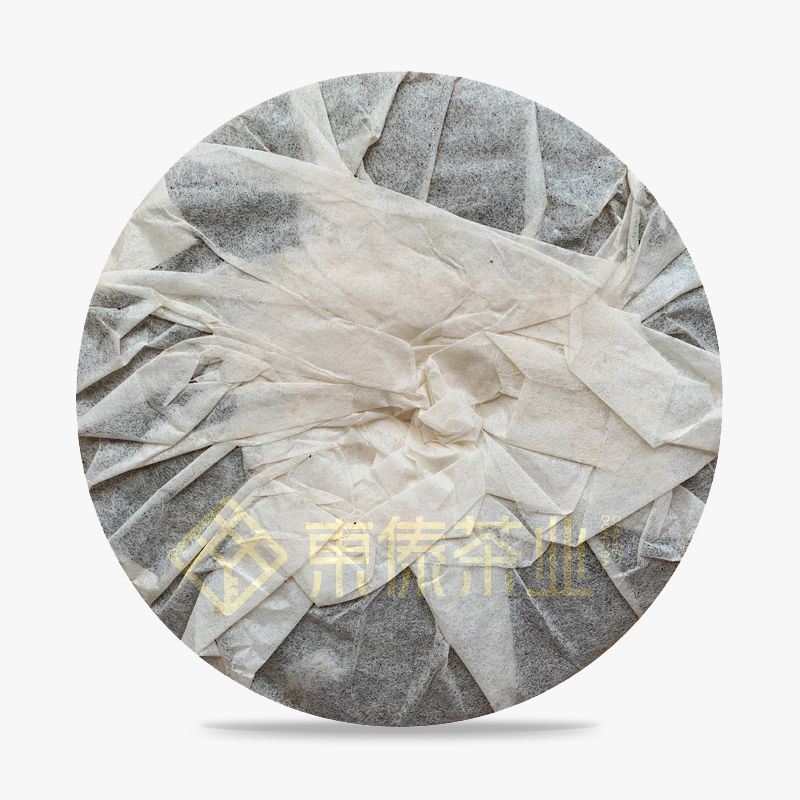 2003年大益 孔雀贡饼熟(咖啡色) 熟茶 200克