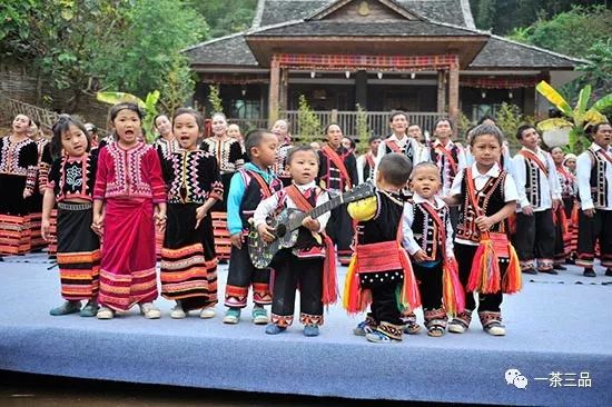 1142362957-2