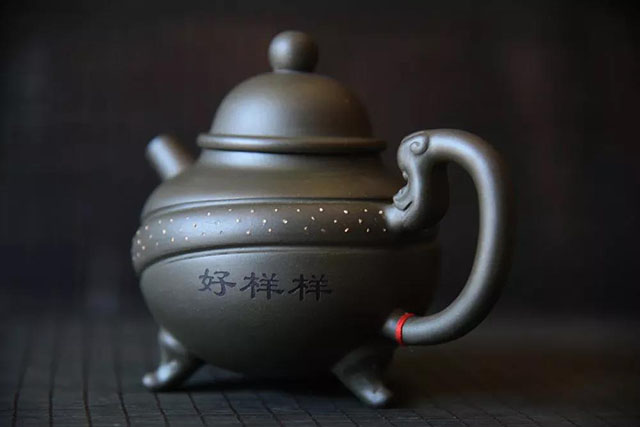 2019年样样好(蟹壳青定制专版)紫砂壶