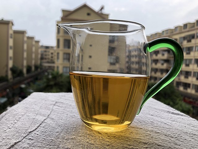 龑王牌蓝版2020夜华云南古树白茶
