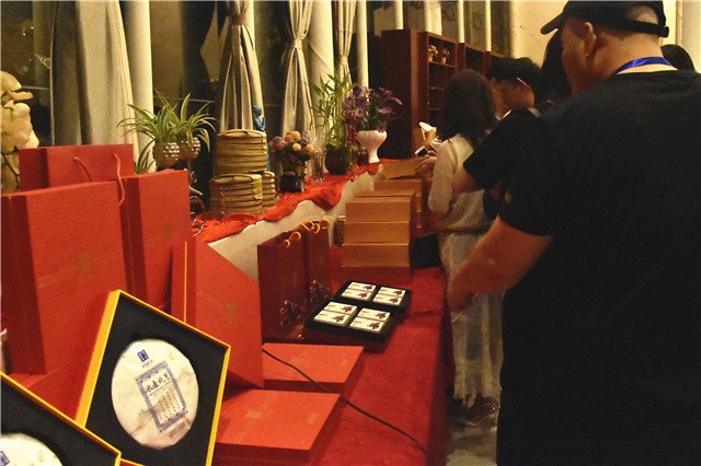 信茂堂中秋茶礼新品发布会现场