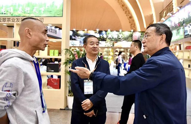 八角亭牵手号普洱茶