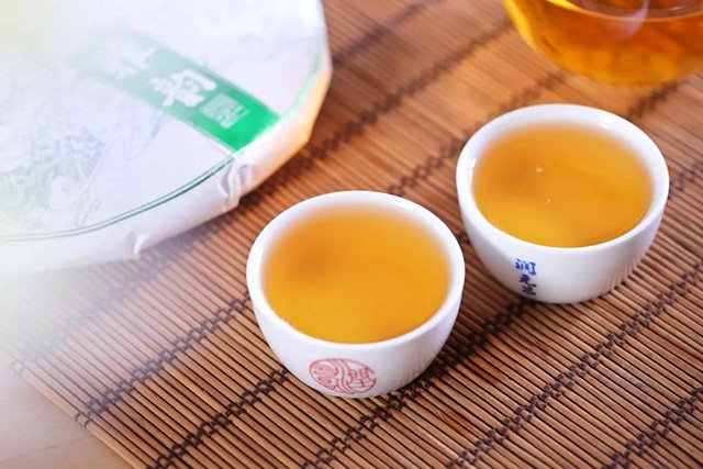 润元昌雅韵白茶