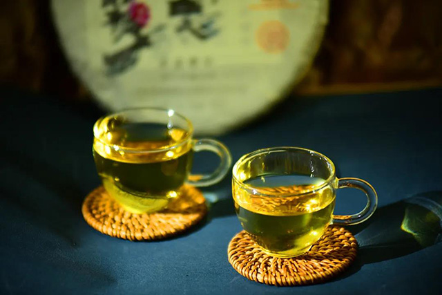 葳盛茶业滇茸岩精品普洱茶