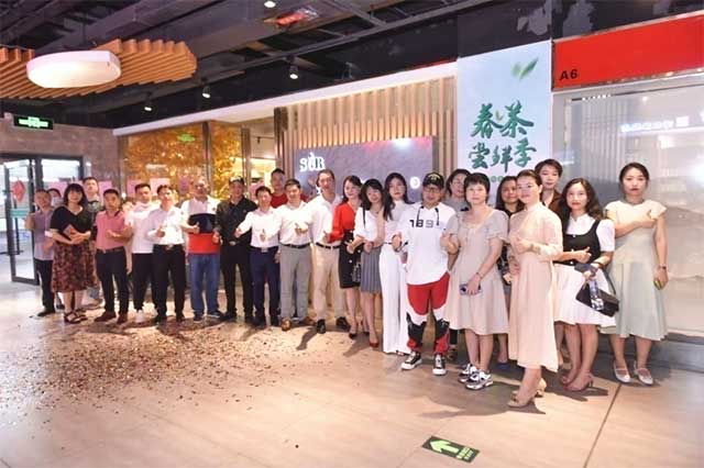 参官人 首家“参官人”深圳体验店盛大开业