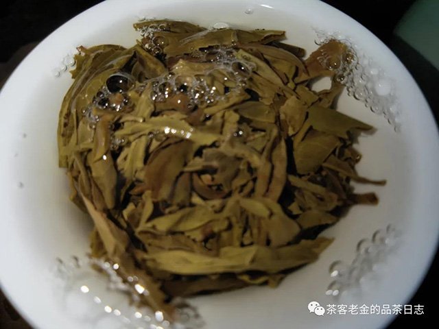 小茶号邦崴古树普洱茶
