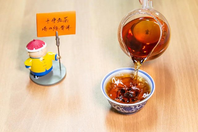 双陈品评17年陈期易武熟砖