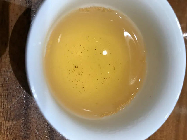 雨林古茶2015年老班章
