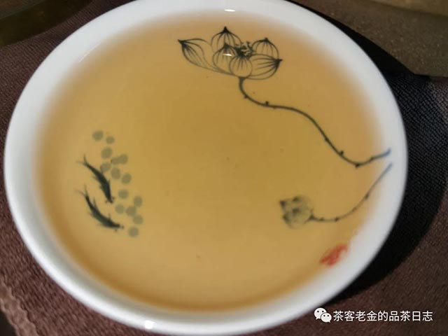 斗记金斗普洱茶