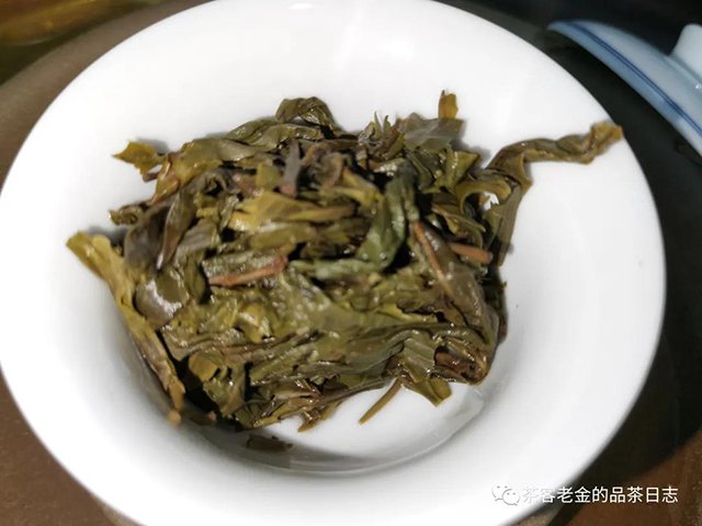 圆世号定制版2021年高天流云普洱茶