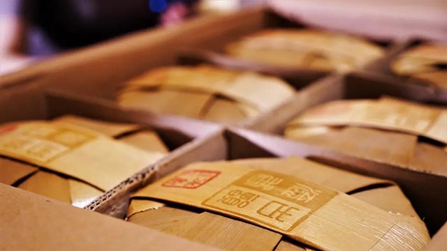 开汤品鉴2011年古韵流香冰岛茶