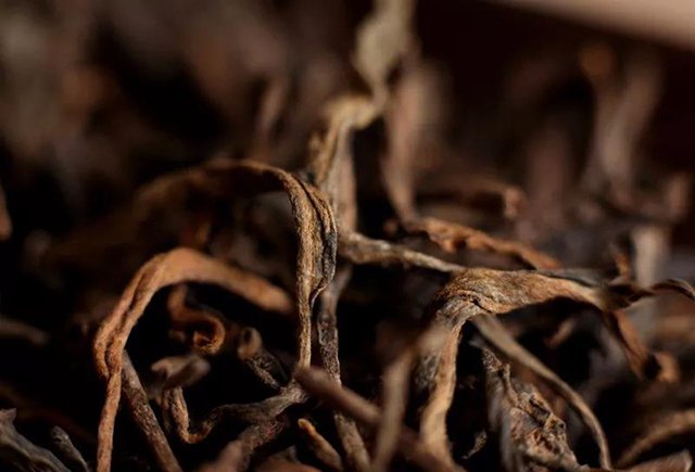 荣瑞祥传承018古树熟茶