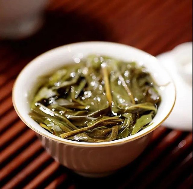 荣瑞祥蛮砖古树茶