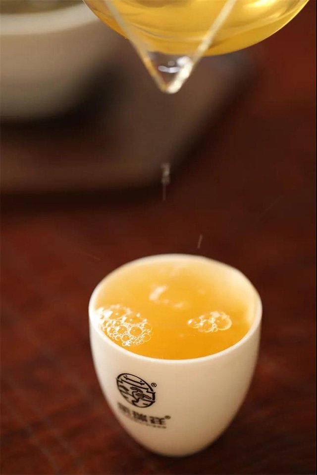 荣瑞祥临沧小班章普洱茶