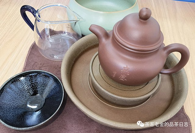 茶人壹树叶临茶风华普洱茶