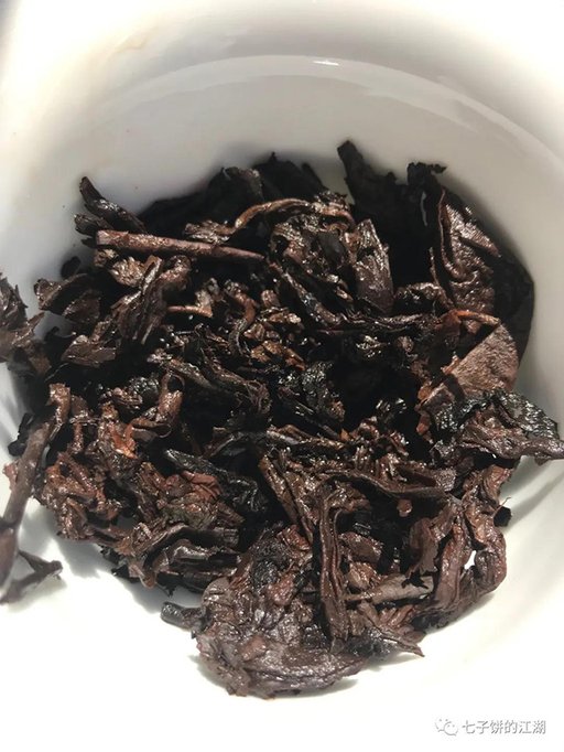 勐海茶厂大益301绿色有机生态熟饼357克开汤品鉴