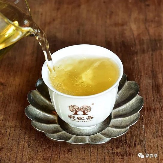 彩农茶2022壬寅年生肖纪念饼虎饼