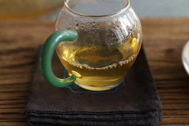 彤掌柜国有林古树普洱茶