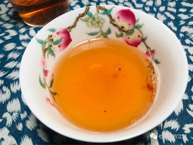 福今2012年精品青饼普洱茶