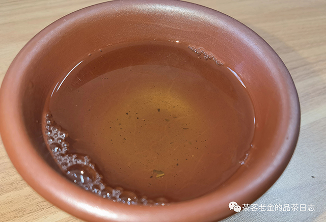 2019年老班章大单株头春普洱茶