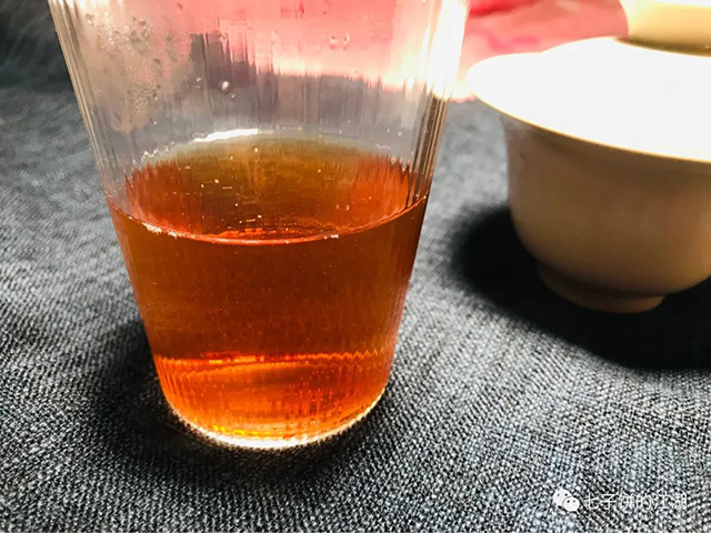 福今2012年特制青饼普洱茶