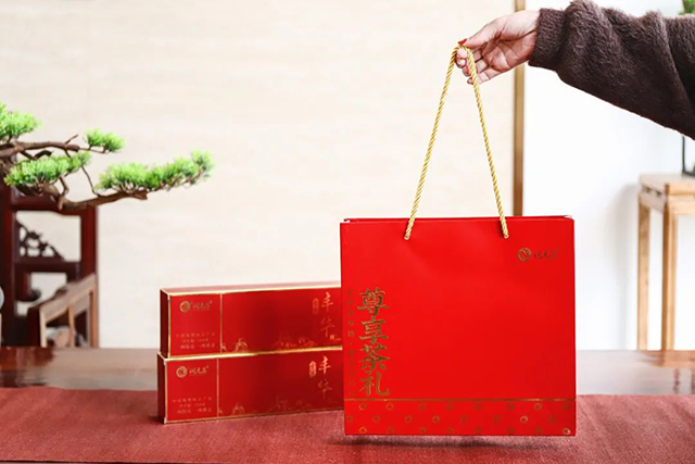 润元昌丰华金丝陈皮普洱茶