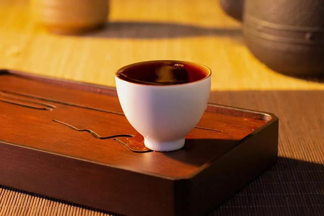 中茶昆明砖7581普洱茶