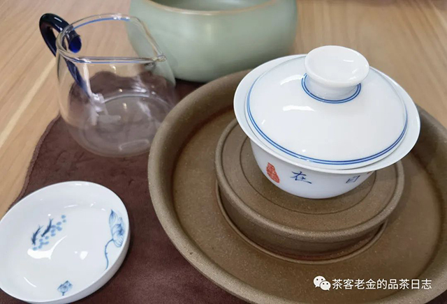 苦行茶僧无界十年普洱茶