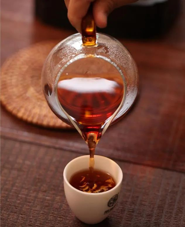 荣瑞祥2021年忙肺老茶头普洱茶