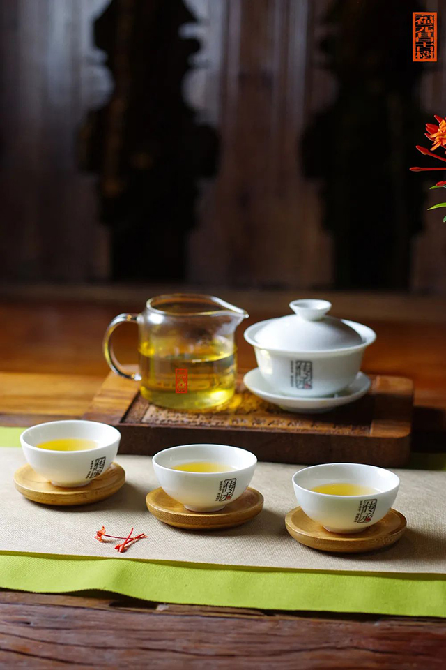 福元昌古树三月系列百花潭普洱茶