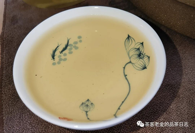 困鹿山制茶人2021年等闲普洱茶