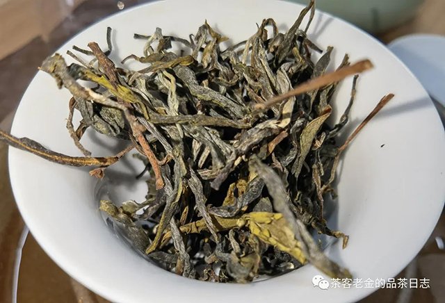 吾茶共饮2022年鳯箫普洱茶