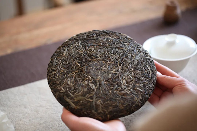 荣瑞祥2017年5年陈忙肺普洱茶
