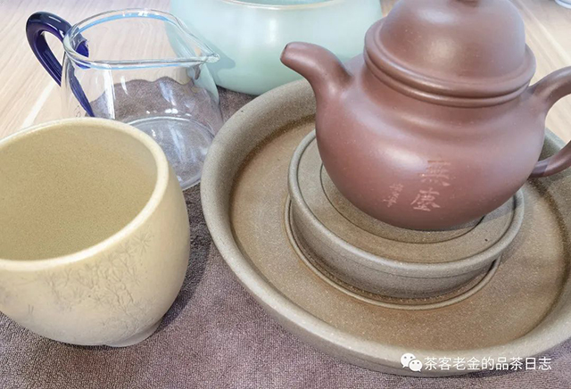 茶厨2012年野之韵普洱茶