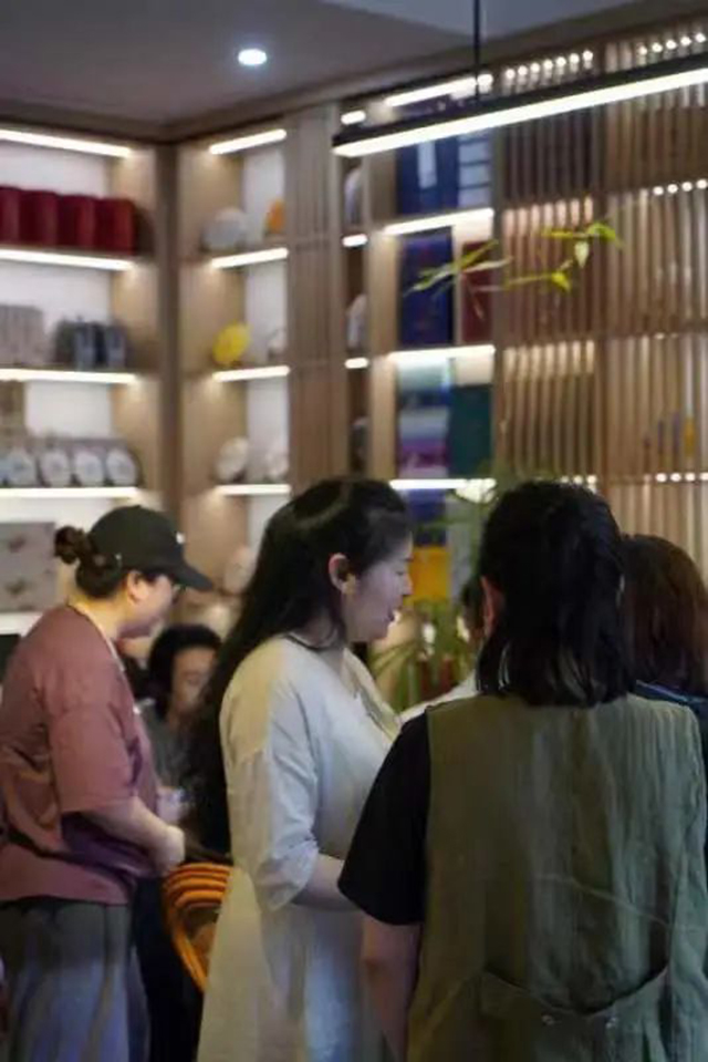 宁波龙园号品牌店开业庆典暨2022春茶品鉴会隆重举行
