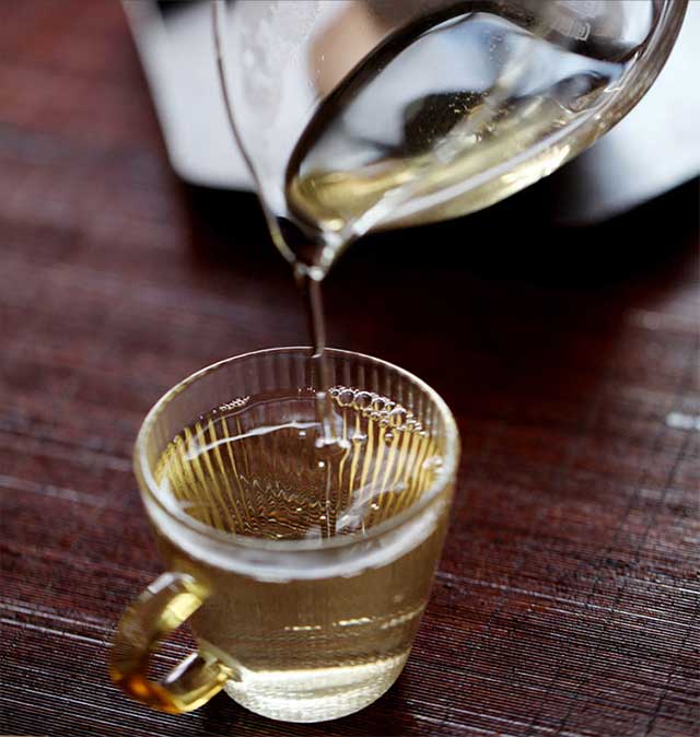 荣瑞祥2022年柏林凉水箐头春古茶