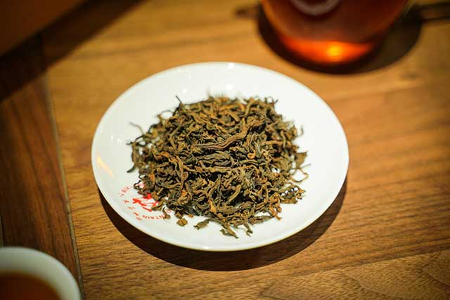 六大茶山俊昌集萃茶品凤山春尖普洱茶熟茶