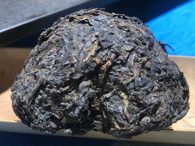 吴树荣监制1993年德露沱老生沱普洱茶