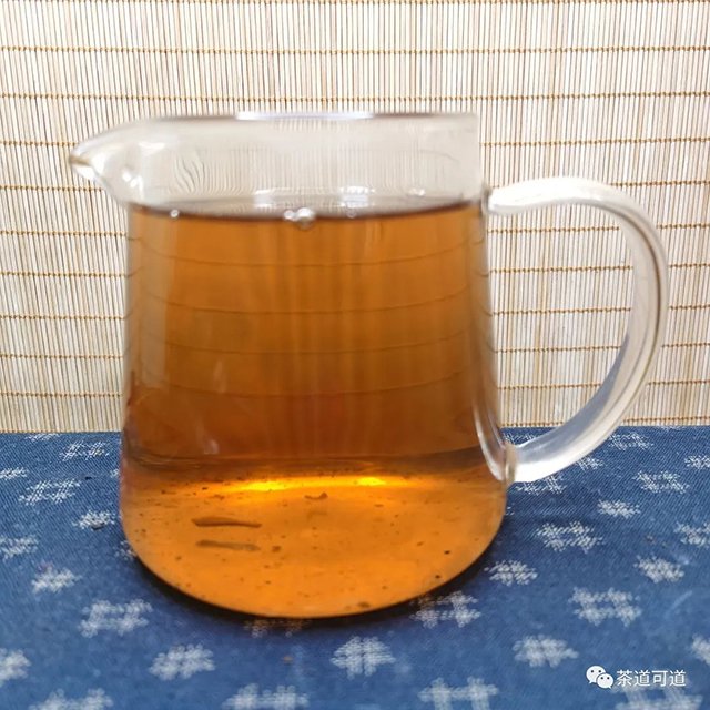 2006勐库戎氏乔木王普洱茶