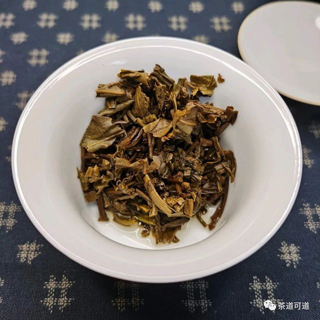 2019年番顺一班百龄竹筒普洱生茶