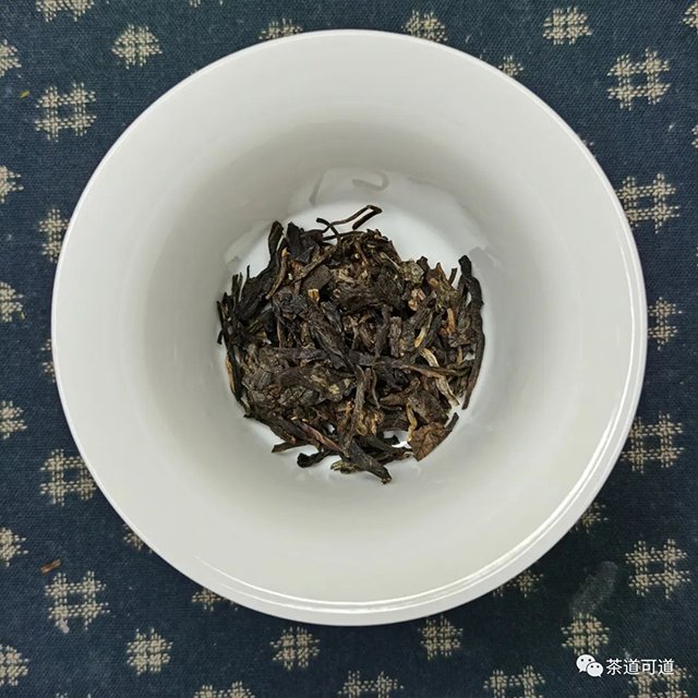2017年下关敬业号绿大树沱茶