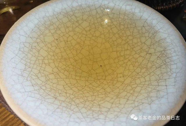 庄主号2020年大黑树林普洱茶