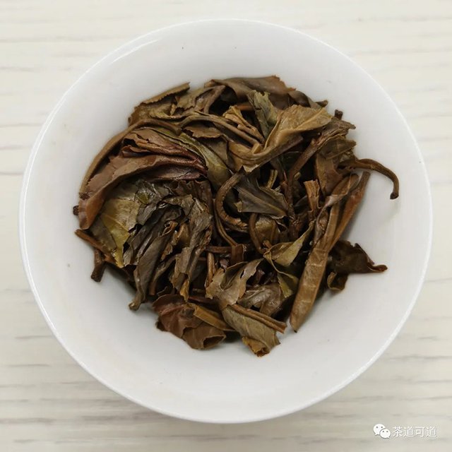 2021年国皓皓韵布朗山纯大树料普洱生茶