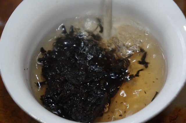 易普堂2022年敬字砖普洱茶