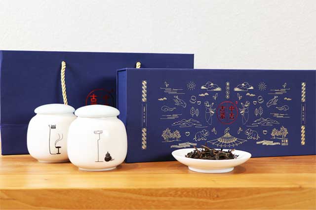 中吉号蓝盒生茶