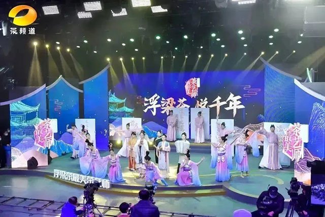 ��������弾��������ʦ�ܾ����ֳ�