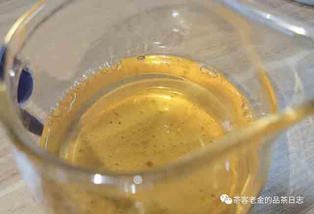 笑我疯颠不足道普洱茶